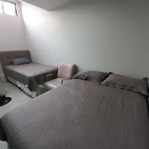  Apartamento 2 Quartos Asa Norte Com Cozinha Excelente Localizacao